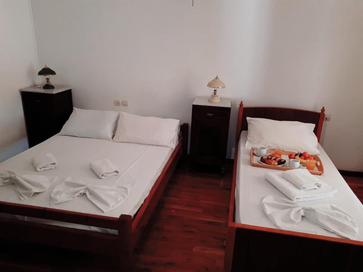 אדיפסוס Ξενοδοχείο 'Παλλαδιον' Hotel 'Palladion' מראה חיצוני תמונה